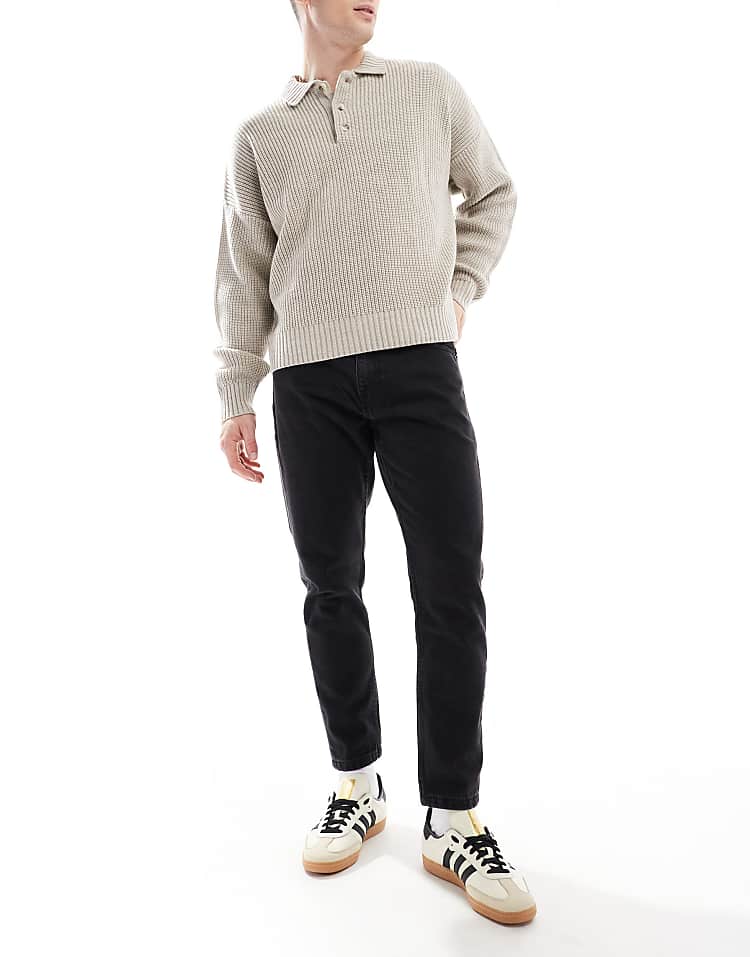 https://images.asos-media.com/products/dtt-rigid-cropped-tapered-fit-jeans-in-washed-black/206493294-1-black?$n_750w$&wid=750&fit=constrain
