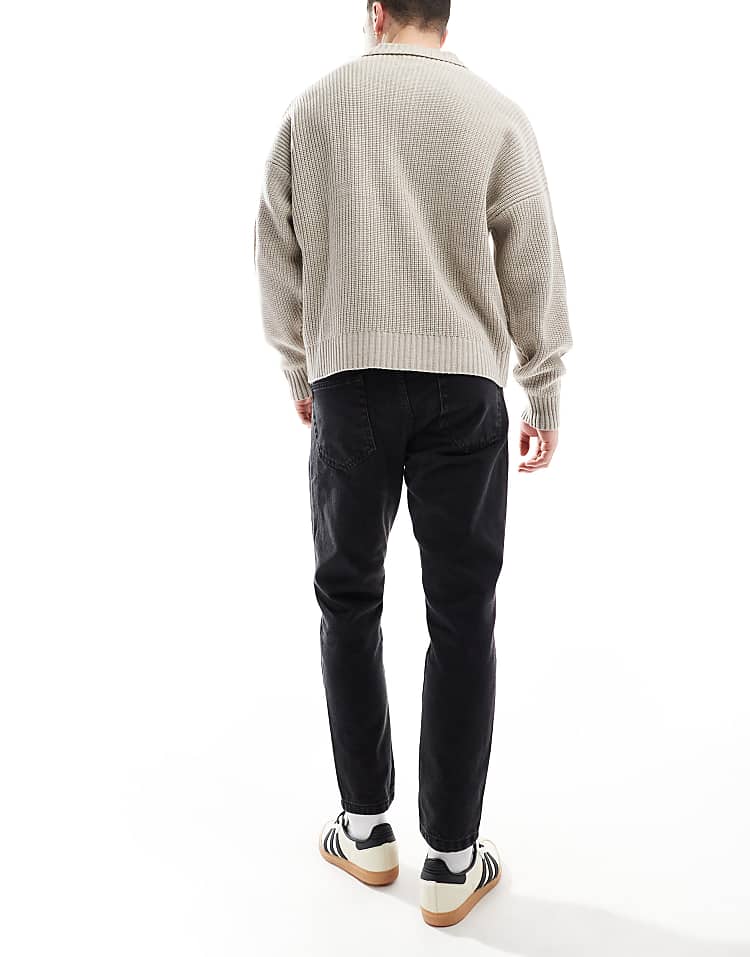 https://images.asos-media.com/products/dtt-rigid-cropped-tapered-fit-jeans-in-washed-black/206493294-2?$n_750w$&wid=750&fit=constrain