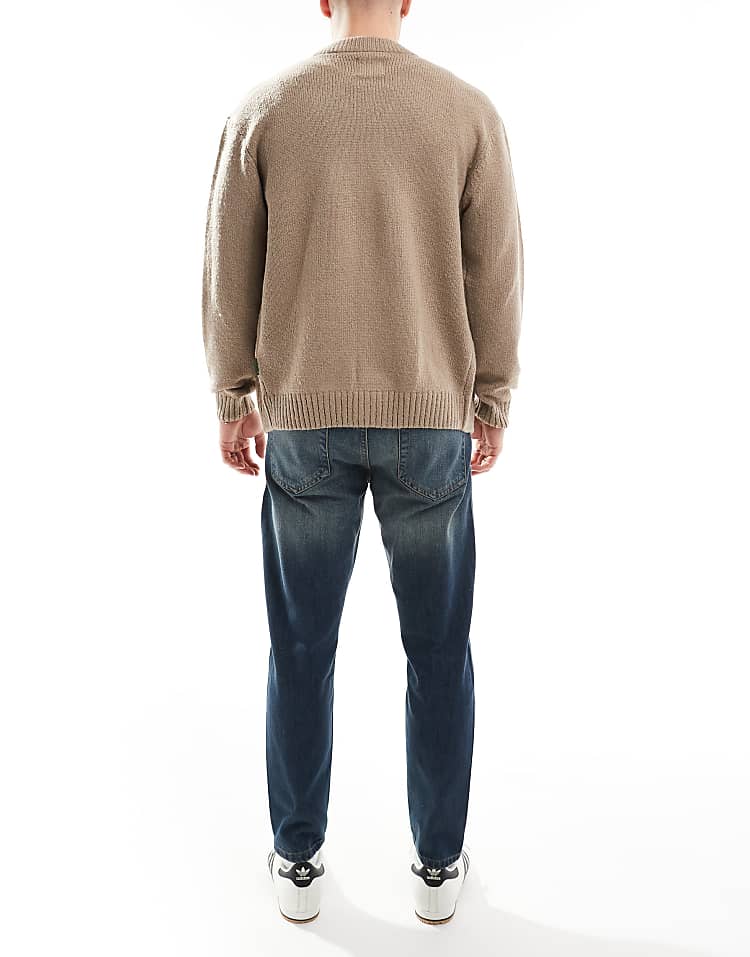 https://images.asos-media.com/products/dtt-rigid-cropped-tapered-fit-jeans-in-dark-blue-vintage-tint/206493409-2?$n_750w$&wid=750&fit=constrain