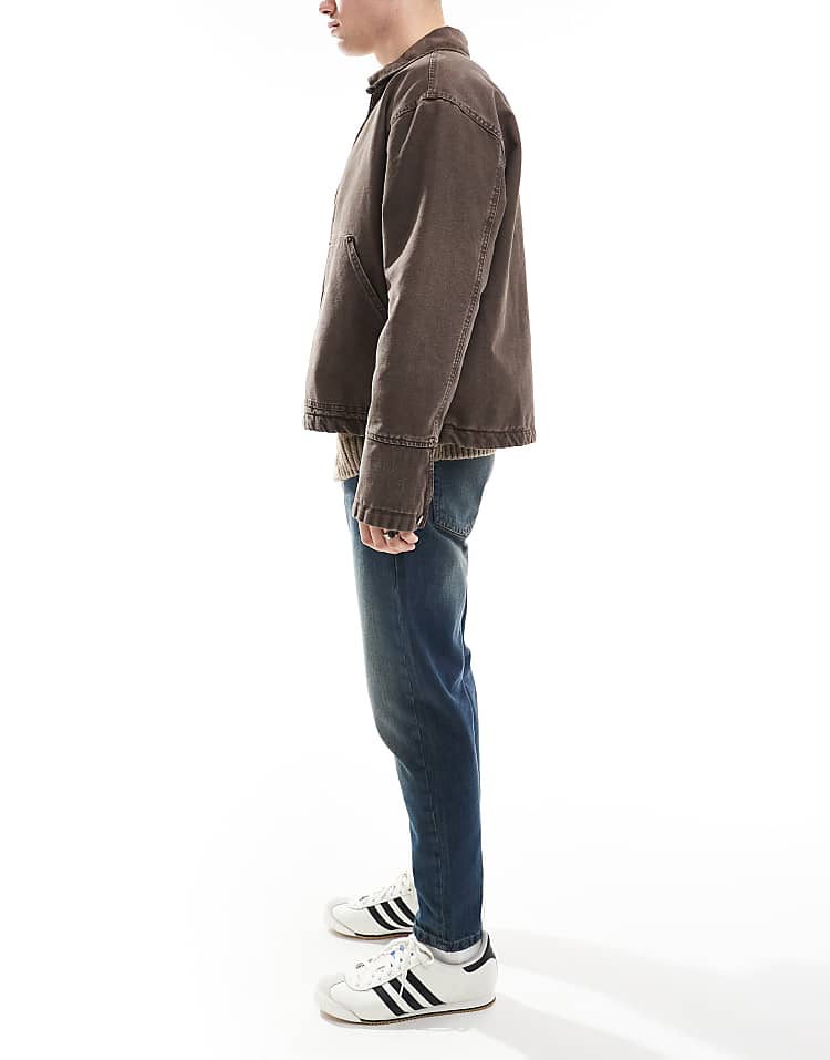 https://images.asos-media.com/products/dtt-rigid-cropped-tapered-fit-jeans-in-dark-blue-vintage-tint/206493409-3?$n_750w$&wid=750&fit=constrain