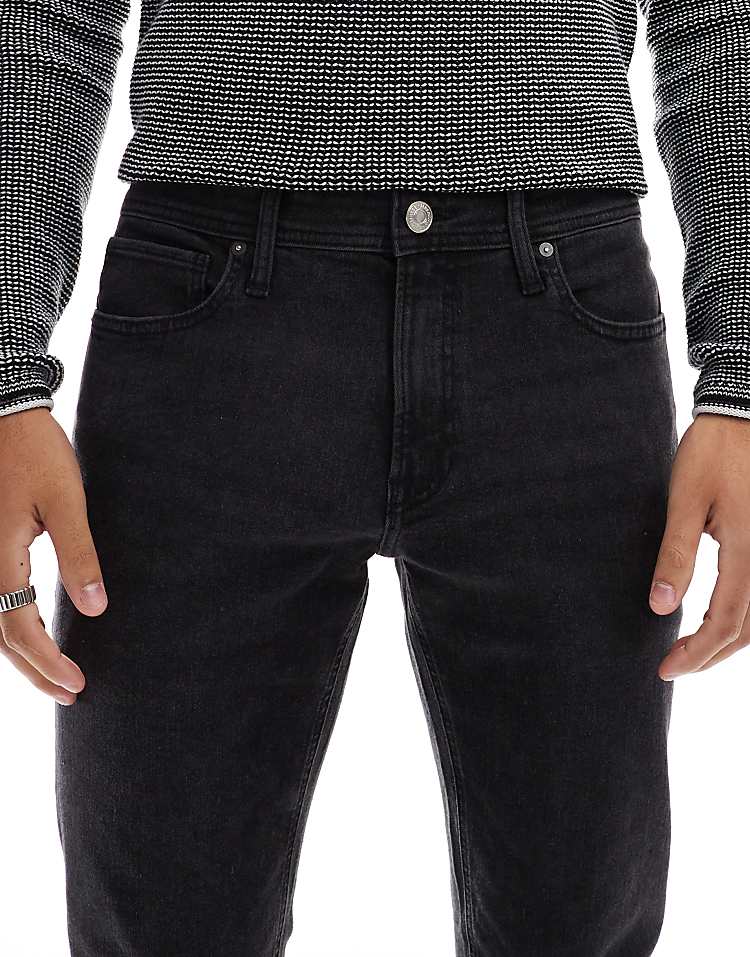 https://images.asos-media.com/products/jj-rebel-adam-tapered-jeans-in-black/207150741-5?$n_750w$&wid=750&fit=constrain