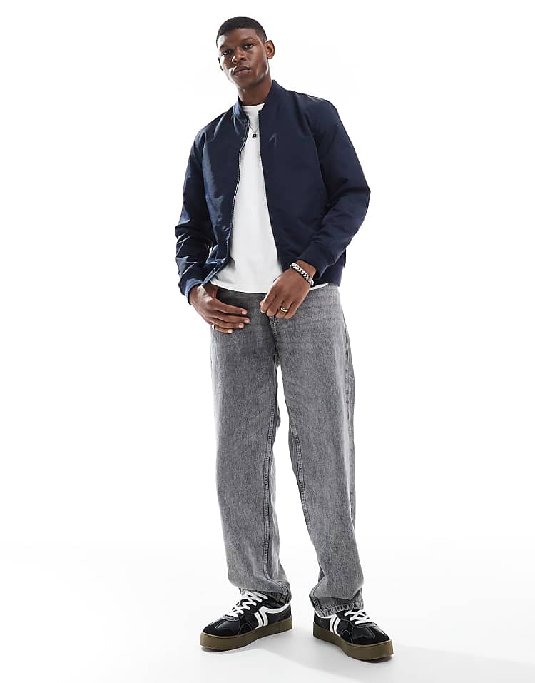 https://images.asos-media.com/products/asos-design-lightweight-bomber-jacket-in-navy/207244682-2?$n_750w$&wid=750&fit=constrain