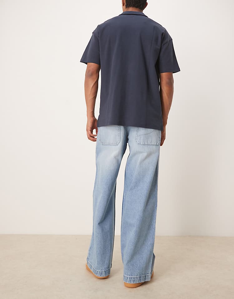 https://images.asos-media.com/products/asos-design-loose-jeans-in-light-wash-blue/208173660-3?$n_750w$&wid=750&fit=constrain