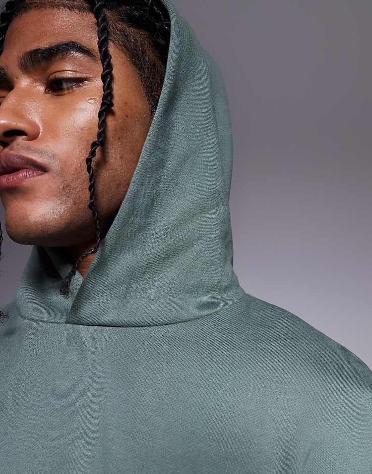 https://images.asos-media.com/products/asos-design-premium-heavyweight-extreme-oversized-hoodie-in-400gsm-in-green/208330713-2?$n_750w$&wid=750&fit=constrain