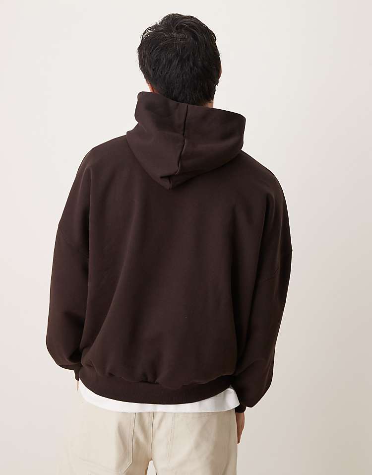 https://images.asos-media.com/products/asos-design-premium-heavyweight-extreme-oversized-hoodie-in-400gsm-in-brown/208330977-4?$n_750w$&wid=750&fit=constrain