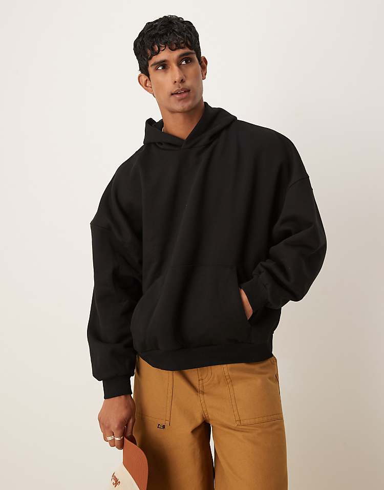 https://images.asos-media.com/products/asos-design-premium-heavyweight-extreme-oversized-hoodie-in-400gsm-in-black/208330979-1-black?$n_750w$&wid=750&fit=constrain