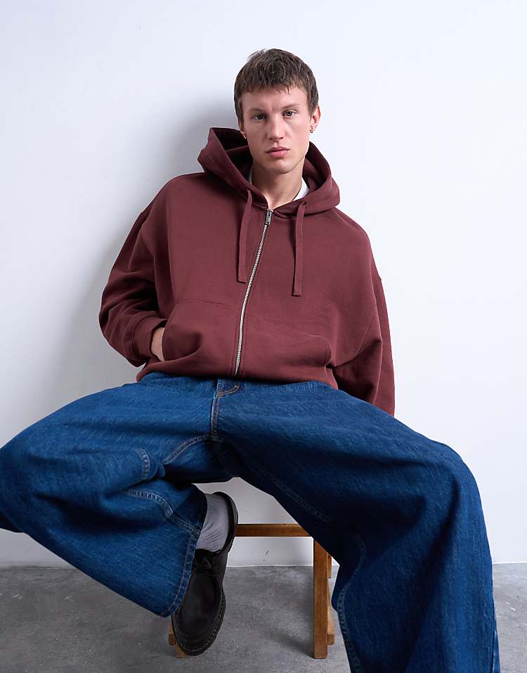 https://images.asos-media.com/products/topman-heavyweight-oversized-fit-zip-through-hoodie-in-brown/208441727-1-brown?$n_750w$&wid=750&fit=constrain