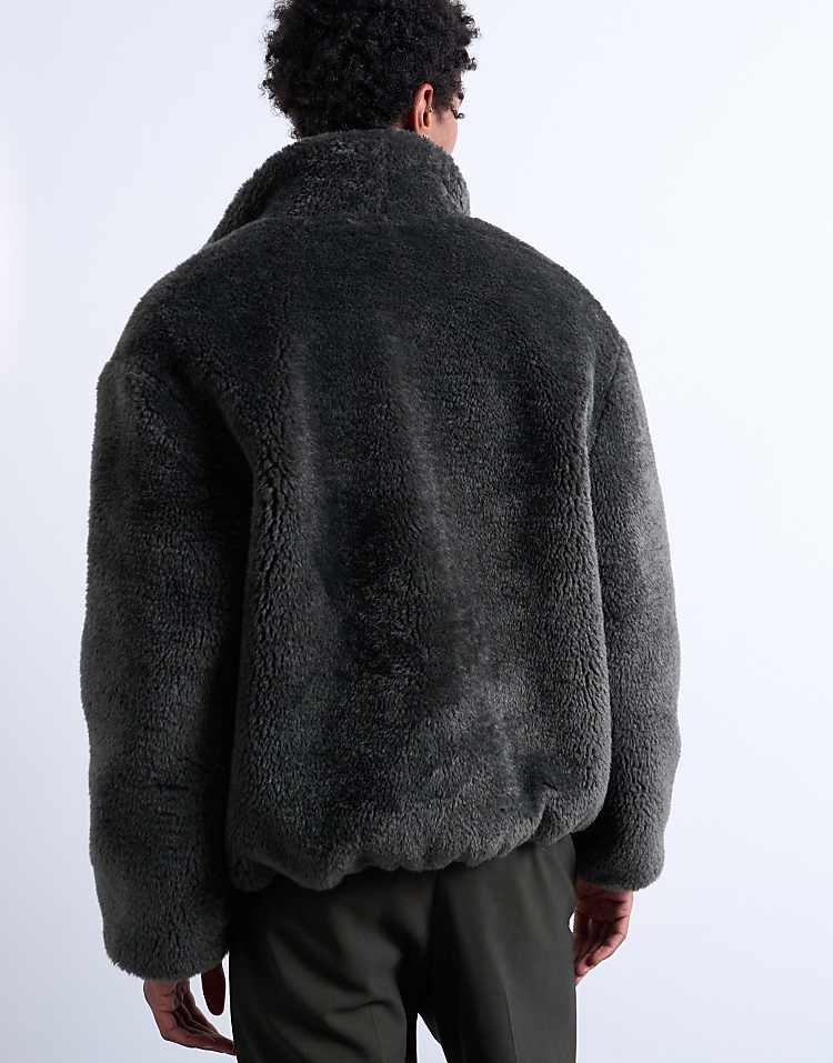 https://images.asos-media.com/products/topman-faux-fur-funnel-neck-jacket-in-dark-grey/208507412-4?$n_750w$&wid=750&fit=constrain