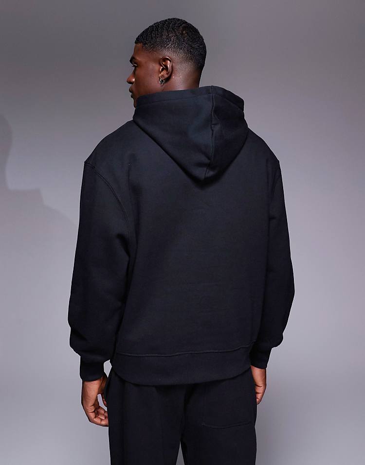 https://images.asos-media.com/products/asos-design-premium-heavyweight-oversized-hoodie-in-400gsm-in-black/208546883-3?$n_750w$&wid=750&fit=constrain