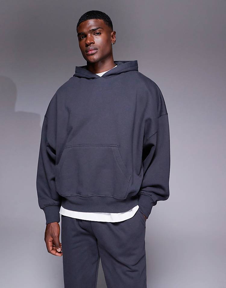 https://images.asos-media.com/products/asos-design-premium-heavyweight-extreme-oversized-hoodie-in-400gsm-in-grey/208547476-1-obsidian?$n_750w$&wid=750&fit=constrain