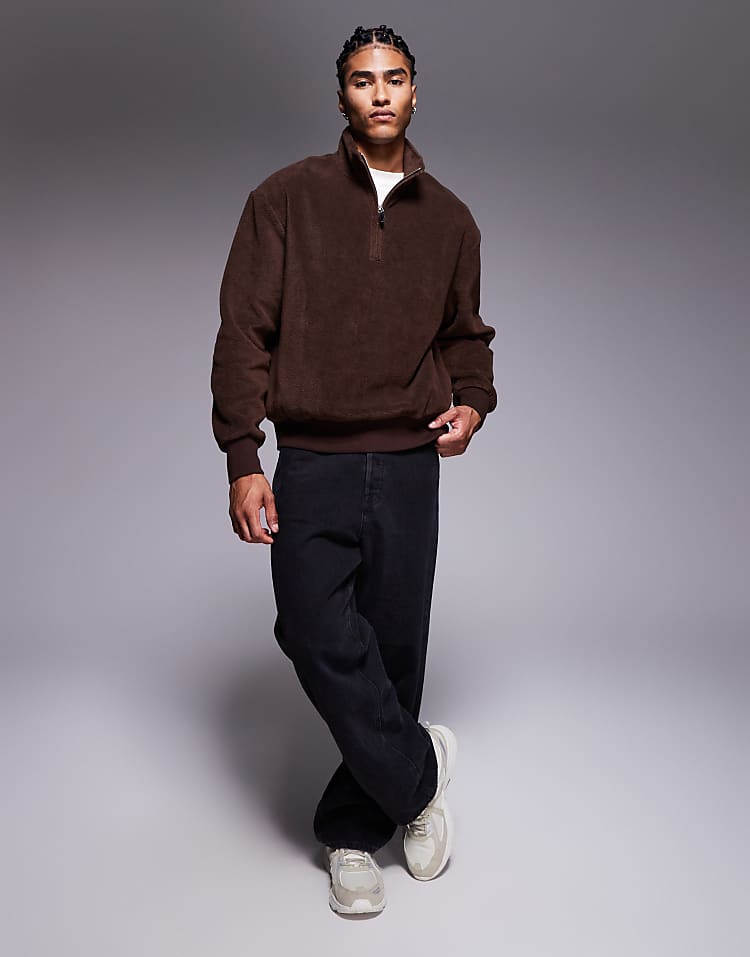 https://images.asos-media.com/products/asos-design-relaxed-funnel-neck-quarter-zip-fleece-sweatshirt-in-brown/208550233-2?$n_750w$&wid=750&fit=constrain