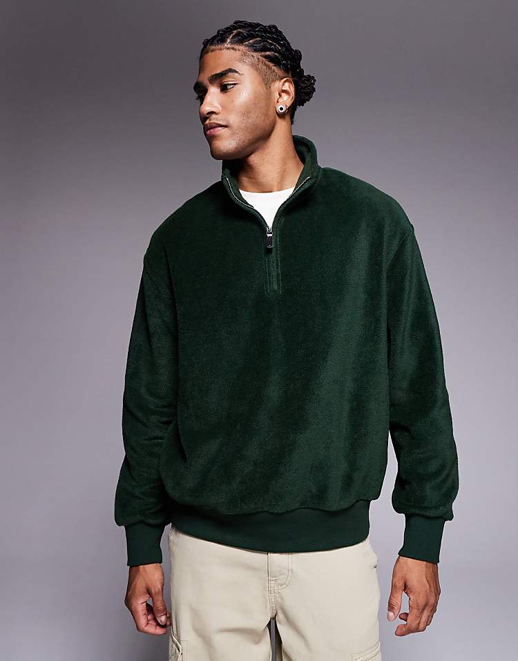 https://images.asos-media.com/products/asos-design-relaxed-funnel-neck-quarter-zip-fleece-sweatshirt-in-dark-green/208550454-1-mountainview?$n_750w$&wid=750&fit=constrain
