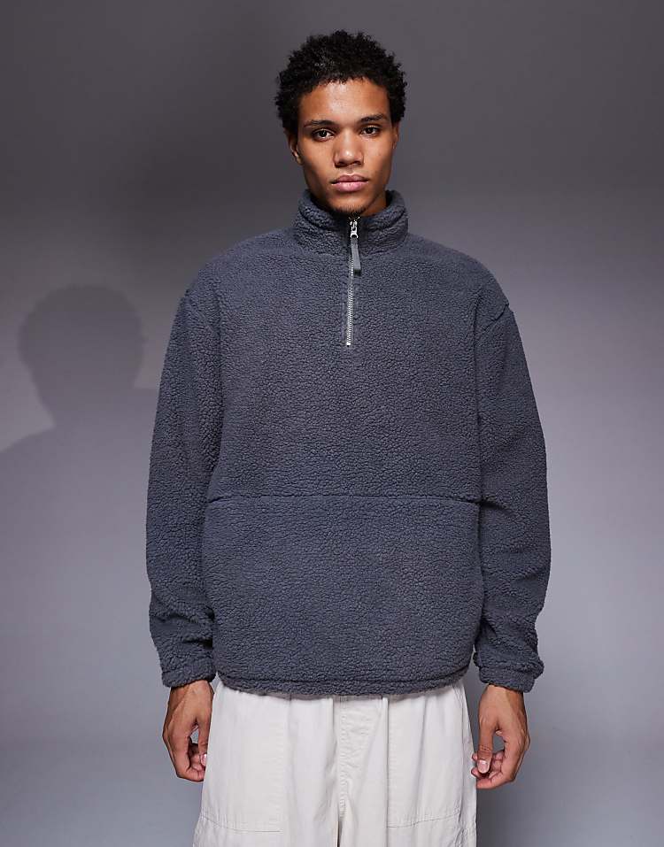 https://images.asos-media.com/products/asos-design-relaxed-funnel-neck-zip-through-borg-sweatshirt-in-grey/208551590-1-poppysead?$n_750w$&wid=750&fit=constrain