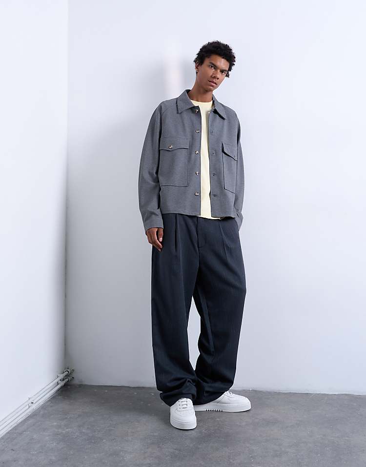 https://images.asos-media.com/products/topman-oversized-fit-interlock-jersey-jacket-in-grey/208659751-1-grey?$n_750w$&wid=750&fit=constrain