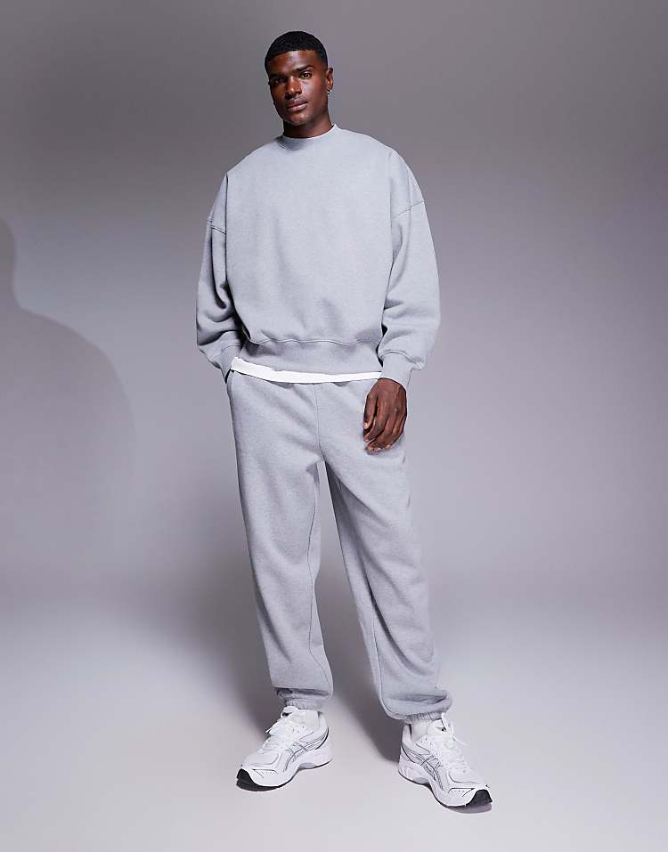 https://images.asos-media.com/products/asos-design-premium-heavyweight-extreme-oversized-sweatshirt-in-400gsm-grey-marl/208694102-2?$n_750w$&wid=750&fit=constrain