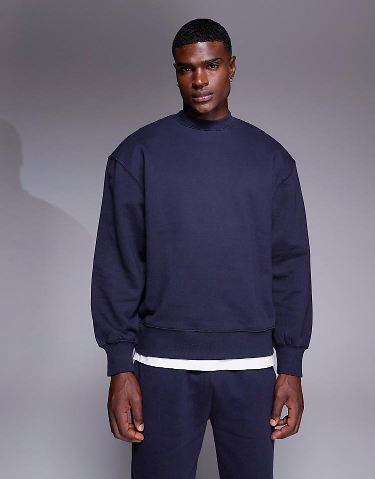 https://images.asos-media.com/products/asos-design-premium-heavyweight-oversized-sweatshirt-in-400-gsm-navy/208784733-1-deepwell?$n_750w$&wid=750&fit=constrain