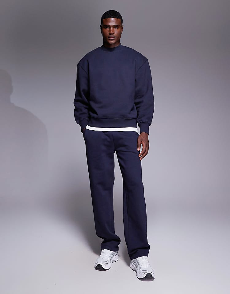 https://images.asos-media.com/products/asos-design-premium-heavyweight-oversized-sweatshirt-in-400-gsm-navy/208784733-2?$n_750w$&wid=750&fit=constrain