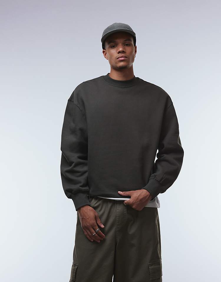 https://images.asos-media.com/products/asos-design-premium-heavyweight-oversized-sweatshirt-in-400-gsm-khaki/208784851-1-elegance?$n_750w$&wid=750&fit=constrain