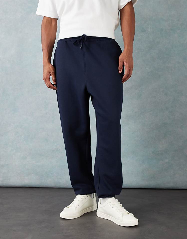 https://images.asos-media.com/products/asos-design-essentials-oversized-jogger-in-navy/208788869-2?$n_750w$&wid=750&fit=constrain