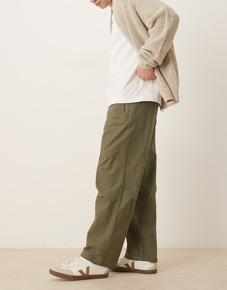 https://images.asos-media.com/products/asos-design-relaxed-tapered-pull-on-trousers-in-khaki/208918317-3?$n_750w$&wid=750&fit=constrain