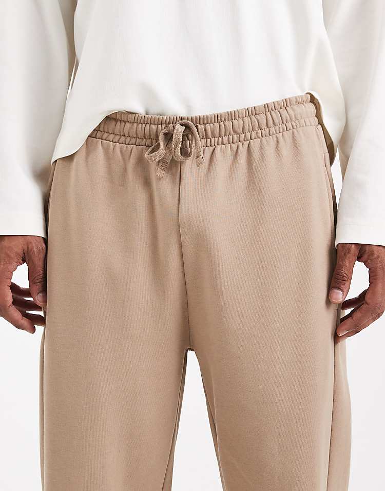 https://images.asos-media.com/products/asos-design-circular-design-collection-heavyweight-straight-leg-jogger-in-400gsms-in-stone/208918840-5?$n_750w$&wid=750&fit=constrain