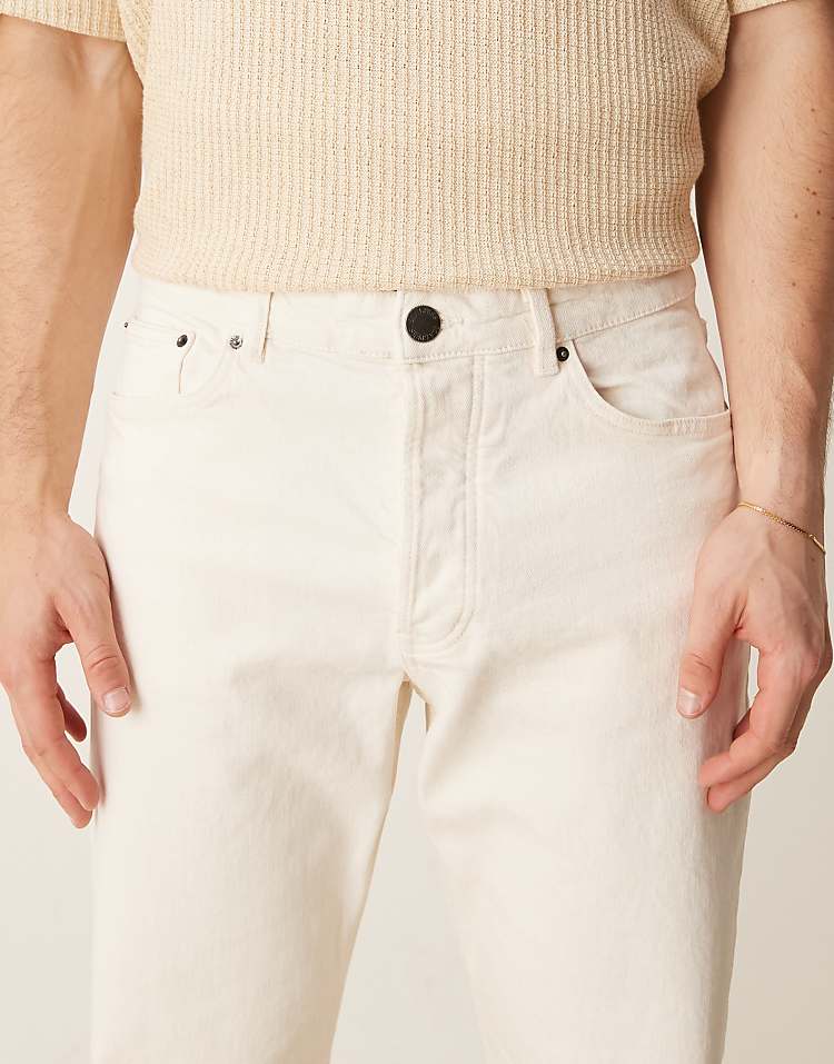 https://images.asos-media.com/products/scalpers-regular-jeans-in-off-white/208919111-5?$n_750w$&wid=750&fit=constrain