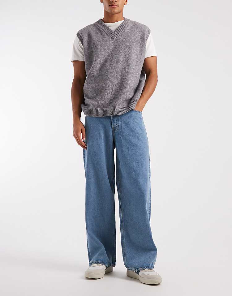 https://images.asos-media.com/products/jack-jones-dave-super-baggy-jeans-in-blue/208949830-1-bluedenim?$n_750w$&wid=750&fit=constrain
