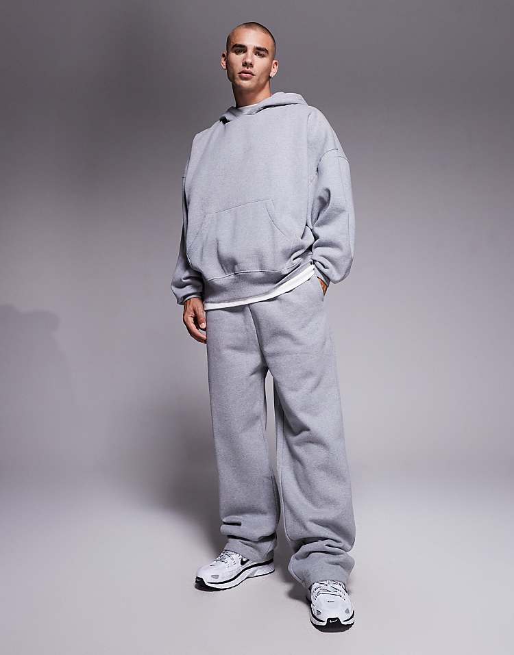 https://images.asos-media.com/products/asos-design-premium-heavyweight-extreme-oversized-hoodie-in-400gsm-grey-marl/208950784-2?$n_750w$&wid=750&fit=constrain
