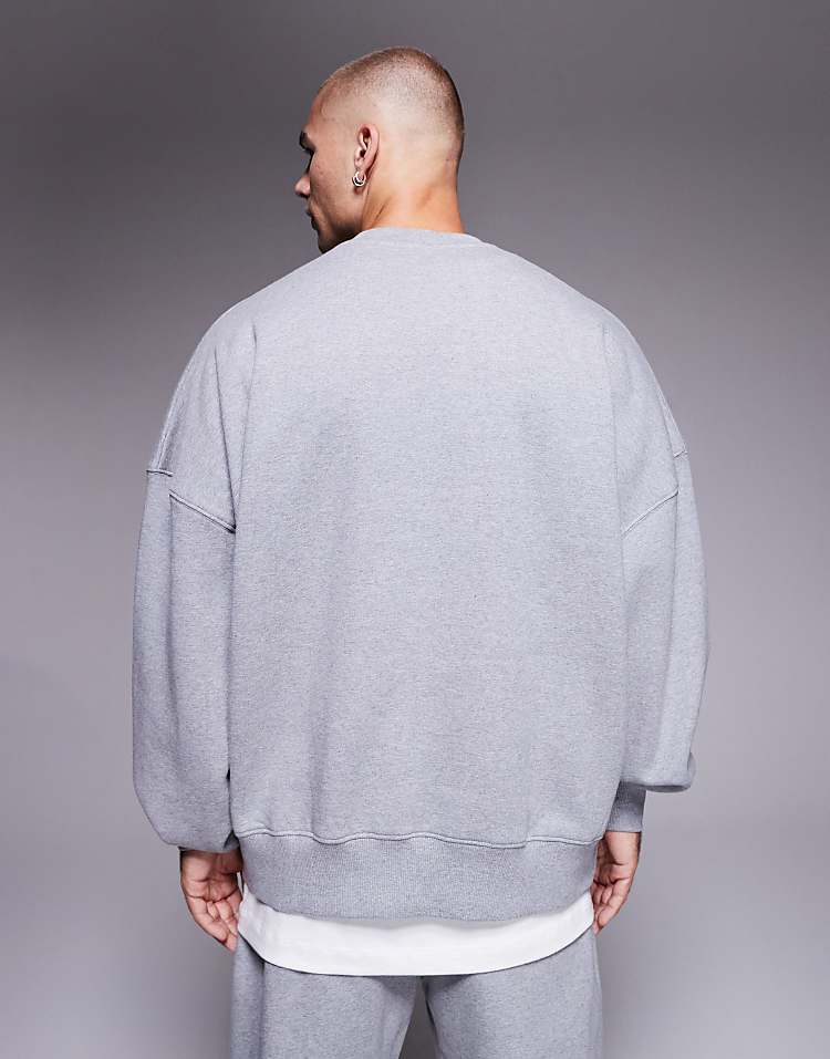 https://images.asos-media.com/products/asos-design-premium-heavyweight-extreme-oversized-sweatshirt-in-400gsm-grey-marl/208952800-4?$n_750w$&wid=750&fit=constrain