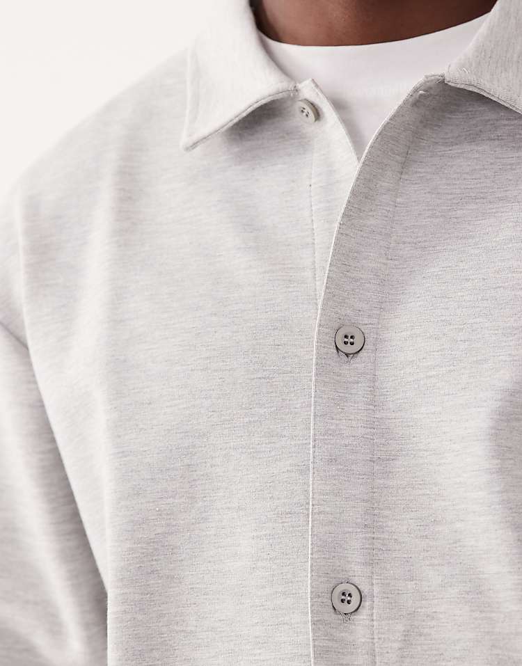https://images.asos-media.com/products/asos-design-relaxed-button-through-jacket-in-light-grey/208983784-5?$n_750w$&wid=750&fit=constrain