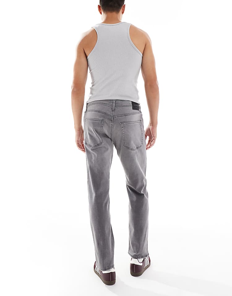 https://images.asos-media.com/products/jj-rebel-adam-tapered-fit-jeans-in-grey/208994367-3?$n_750w$&wid=750&fit=constrain