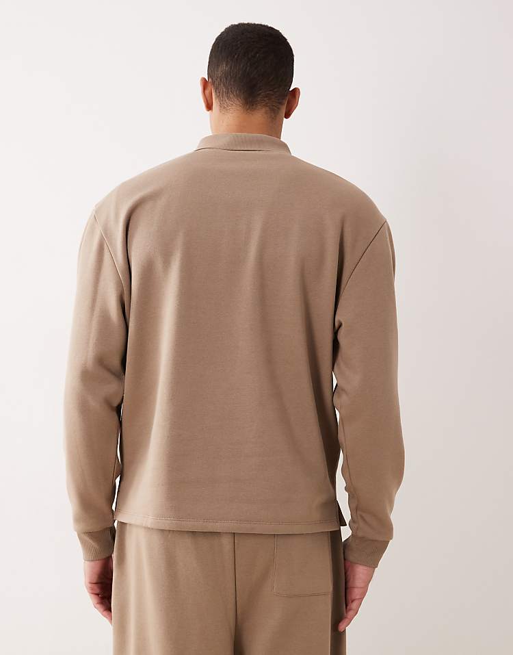 https://images.asos-media.com/products/asos-design-oversized-quarter-zip-sweatshirt-with-ribbed-collar-in-beige/209009321-3?$n_750w$&wid=750&fit=constrain