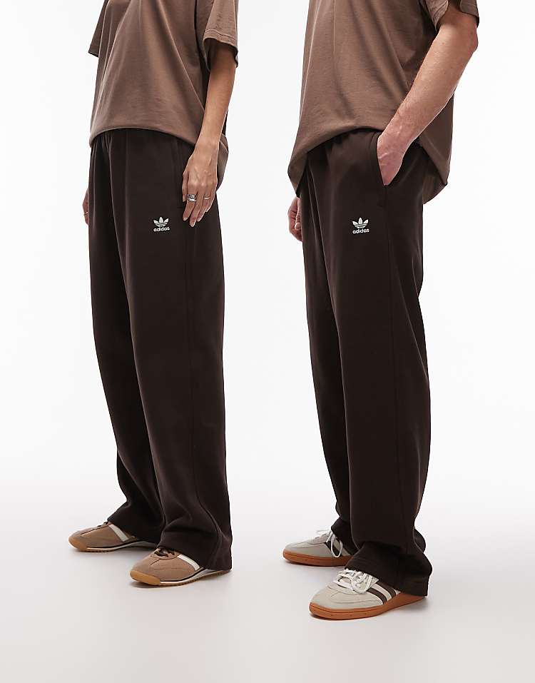 https://images.asos-media.com/products/adidas-originals-essential-open-hem-joggers-in-brown/209110737-2?$n_750w$&wid=750&fit=constrain