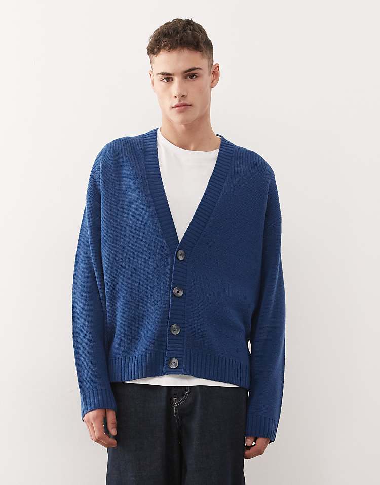 https://images.asos-media.com/products/collusion-knitted-cardigan-in-navy-blue/209121967-1-blue?$n_750w$&wid=750&fit=constrain