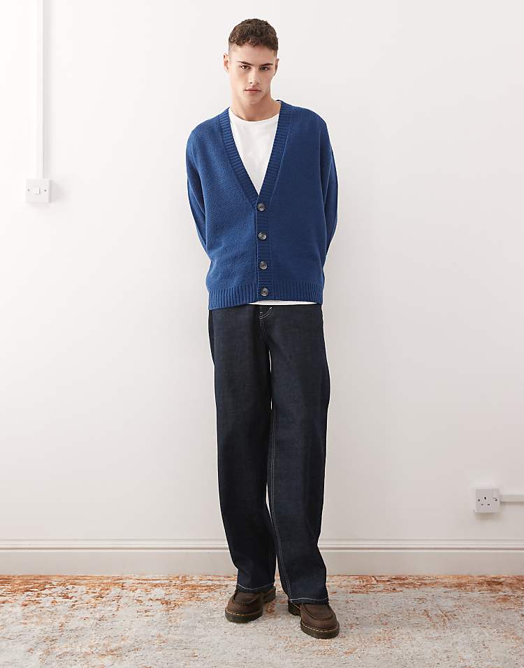 https://images.asos-media.com/products/collusion-knitted-cardigan-in-navy-blue/209121967-2?$n_750w$&wid=750&fit=constrain
