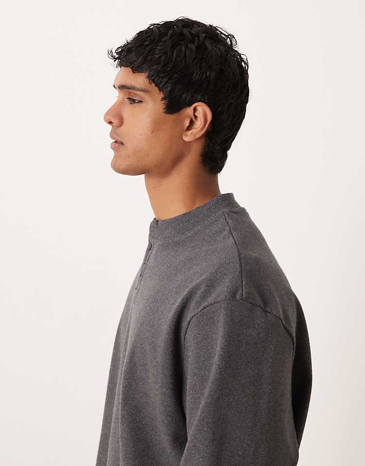 https://images.asos-media.com/products/asos-design-oversized-heavyweight-ribbed-sweatshirt-with-grandad-collar-in-charcoal-marl/209132584-4?$n_750w$&wid=750&fit=constrain