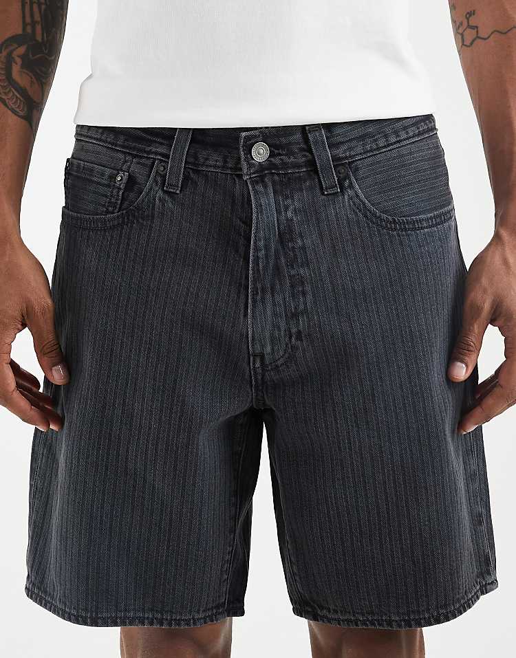 https://images.asos-media.com/products/levis-468-loose-denim-shorts-in-black-tonal-stripe/209242227-5?$n_750w$&wid=750&fit=constrain