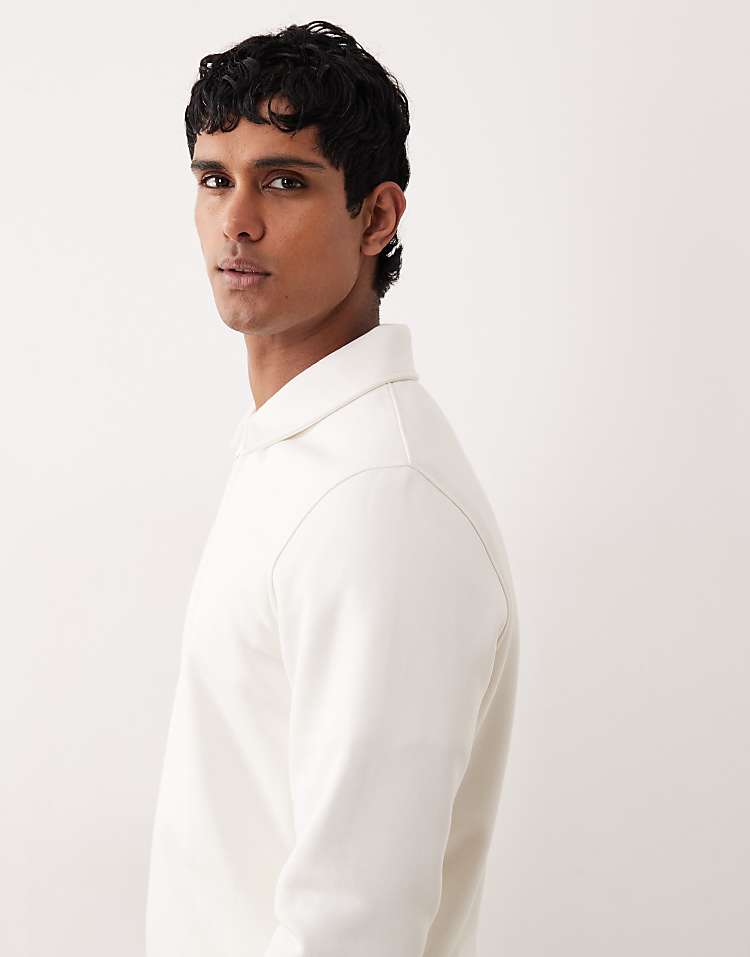 https://images.asos-media.com/products/asos-design-quarter-zip-sweatshirt-in-cream/209250784-5?$n_750w$&wid=750&fit=constrain