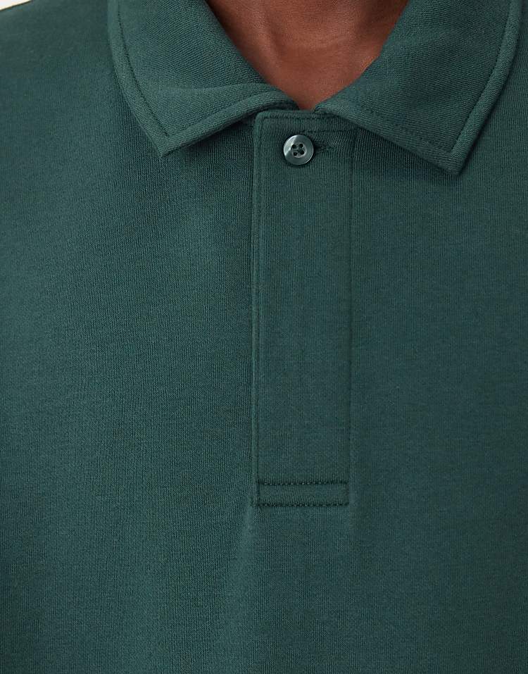 https://images.asos-media.com/products/asos-design-relaxed-polo-neck-sweatshirt-in-dark-green/209250891-5?$n_750w$&wid=750&fit=constrain