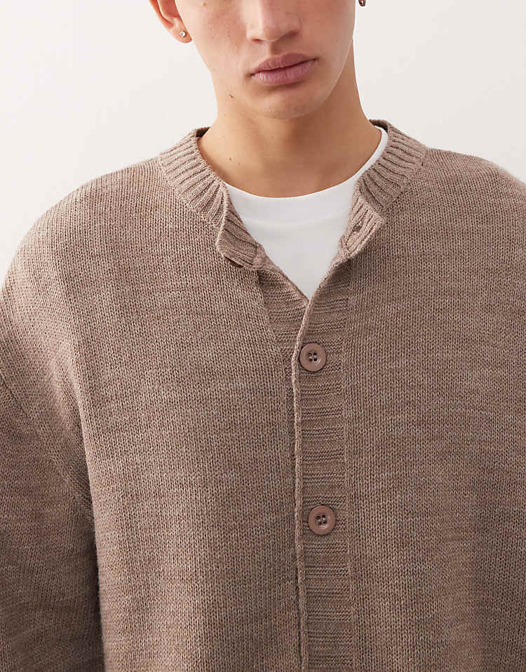 https://images.asos-media.com/products/collusion-brown-cardigan/209270412-5?$n_750w$&wid=750&fit=constrain
