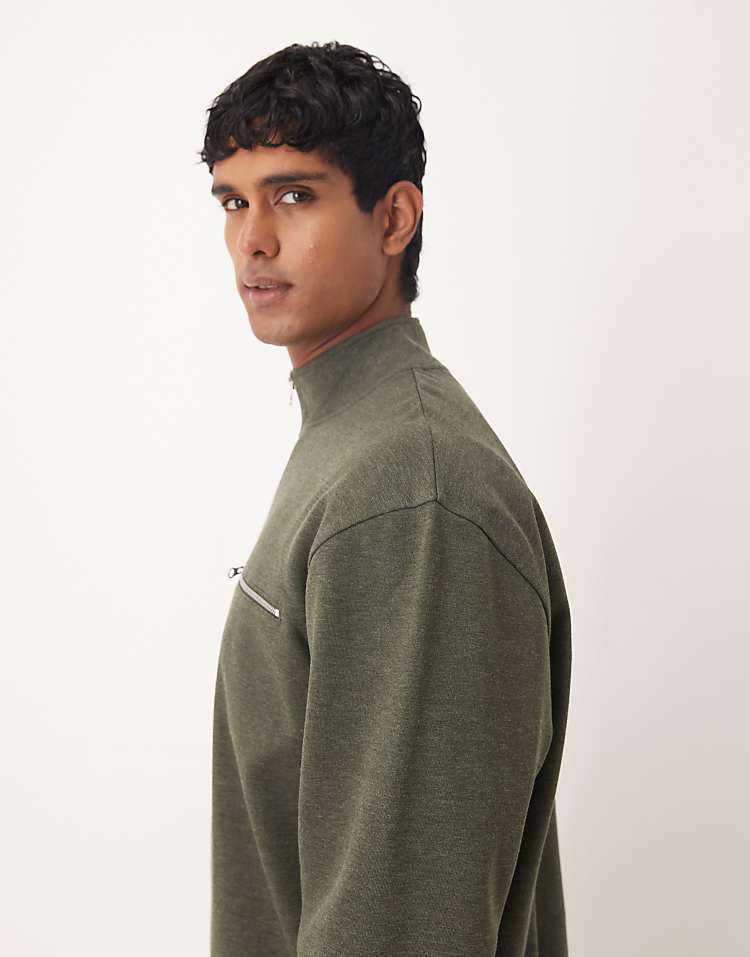 https://images.asos-media.com/products/asos-design-relaxed-quarter-zip-with-pocket-in-green-marl/209292872-4?$n_750w$&wid=750&fit=constrain