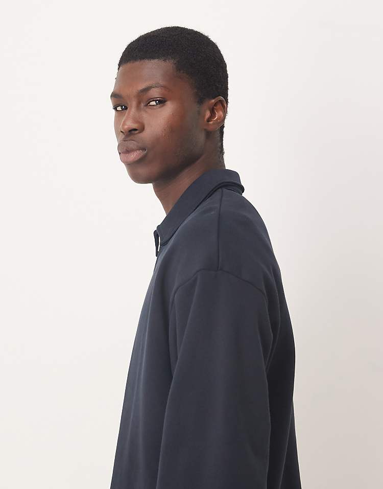 https://images.asos-media.com/products/arket-half-zip-lightweight-sweat-top-with-polo-collar-in-navy-blue/209309850-4?$n_750w$&wid=750&fit=constrain