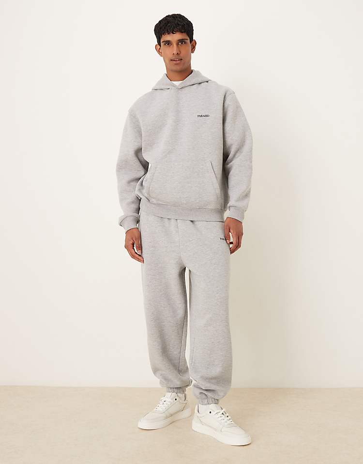 https://images.asos-media.com/products/asos-design-co-ord-oversized-joggers-with-print-in-grey-marl/209332617-2?$n_750w$&wid=750&fit=constrain
