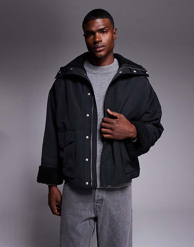 https://images.asos-media.com/products/asos-design-oversized-padded-jacket-with-borg-lining-in-black/209426449-1-black?$n_750w$&wid=750&fit=constrain