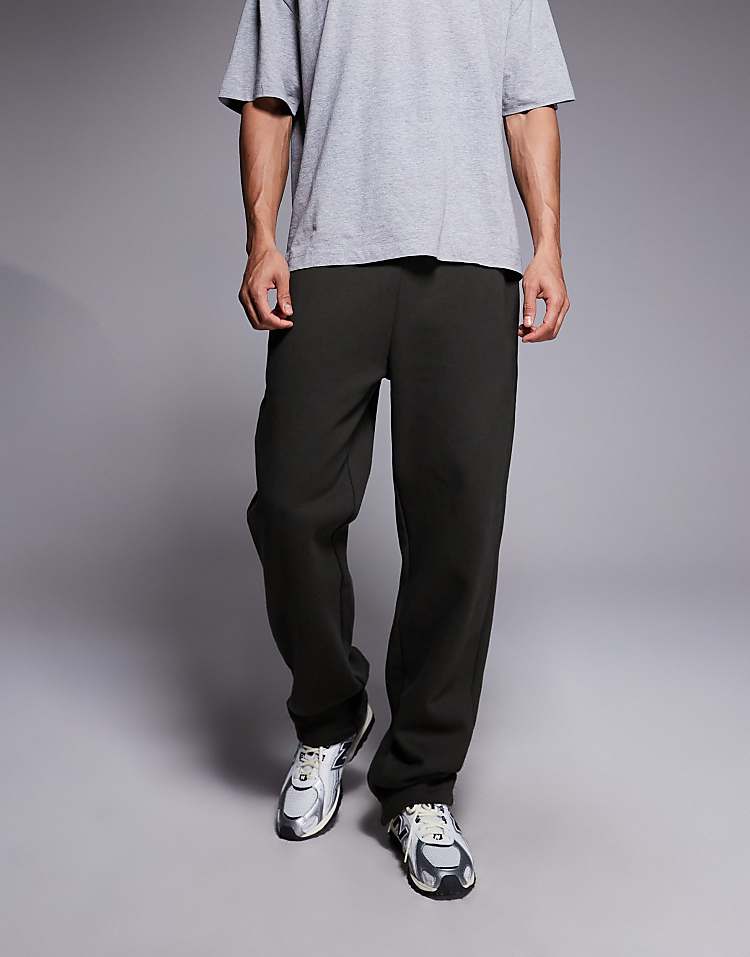 https://images.asos-media.com/products/asos-design-premium-heavyweight-straight-leg-jogger-in-400gsm-in-dark-green/209474181-1-elegance?$n_750w$&wid=750&fit=constrain