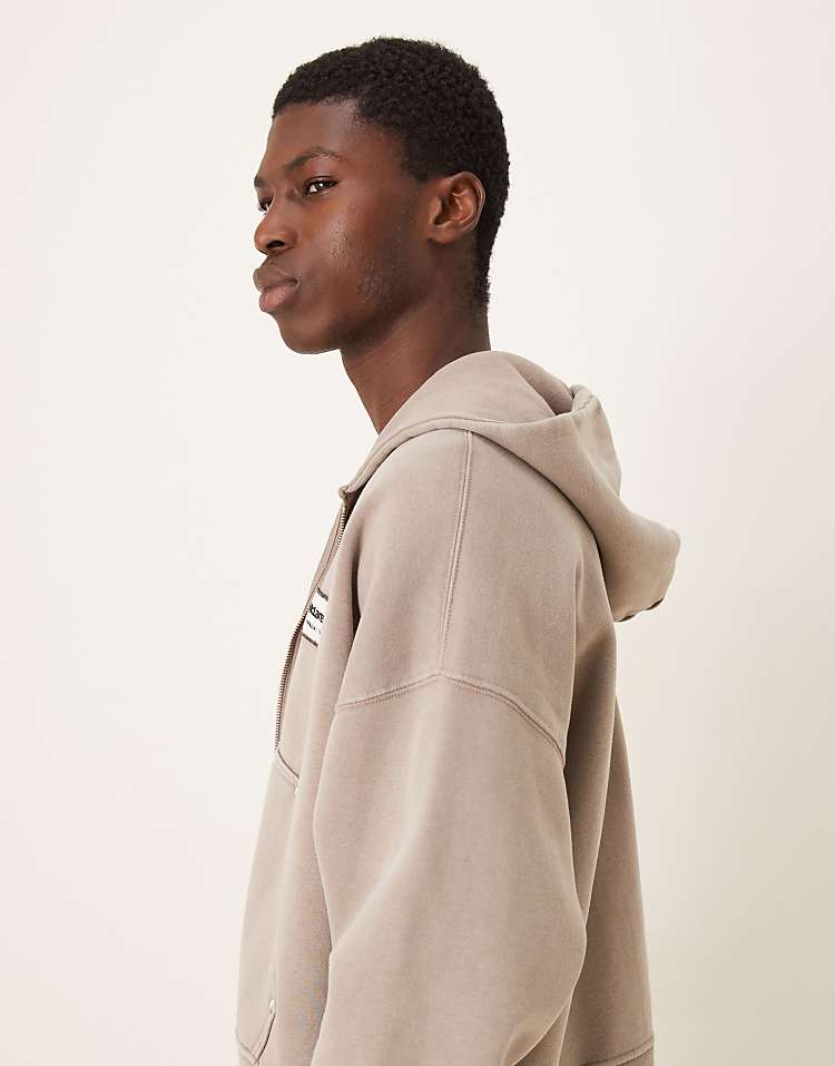 https://images.asos-media.com/products/abercrombie-fitch-f1-graphic-zip-hoodie-in-beige/209607675-4?$n_750w$&wid=750&fit=constrain