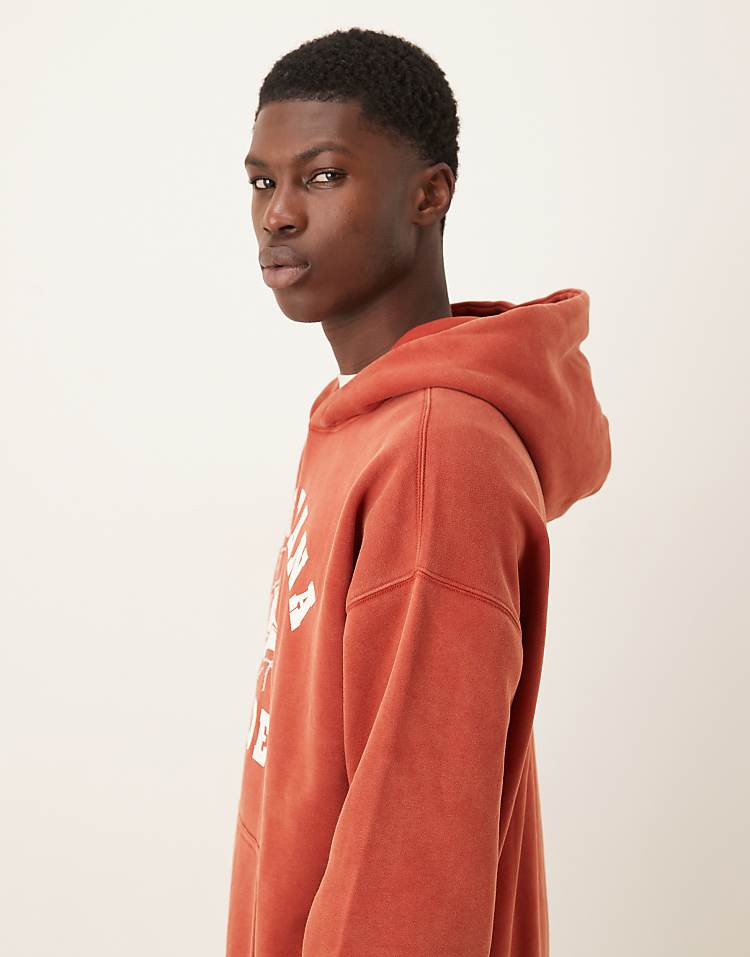 https://images.asos-media.com/products/abercrombie-fitch-western-graphic-hoodie-in-red/209607867-4?$n_750w$&wid=750&fit=constrain