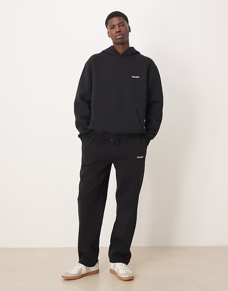 https://images.asos-media.com/products/asos-design-co-ord-oversized-jogger-with-print-in-black/209633881-2?$n_750w$&wid=750&fit=constrain