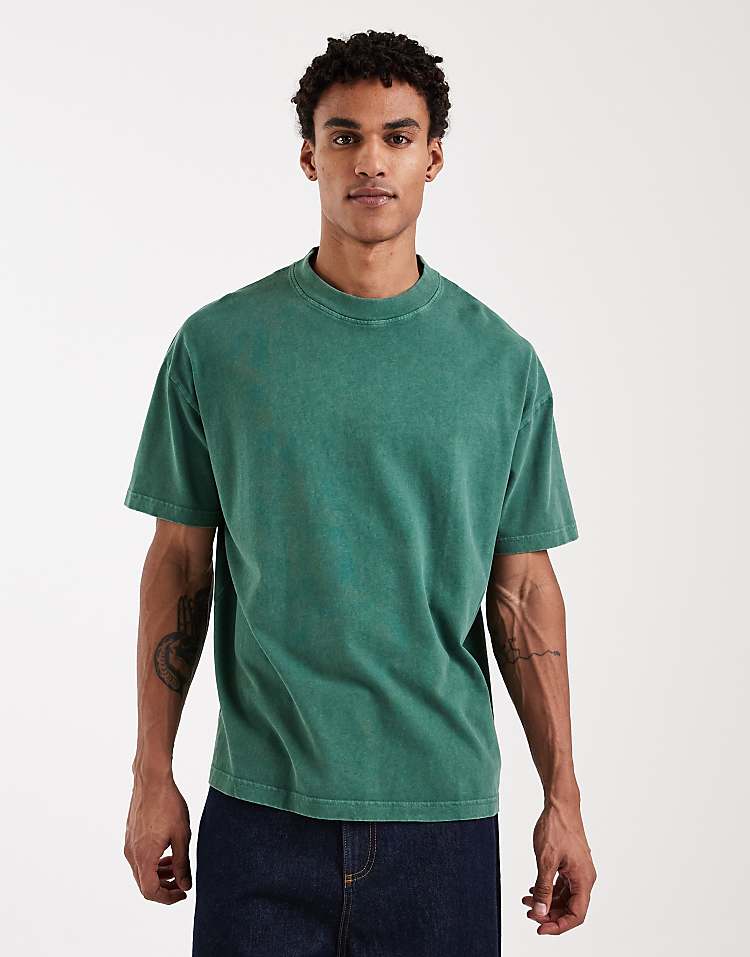 https://images.asos-media.com/products/brave-soul-oversized-240gsm-acid-wash-t-shirt-in-dark-green/209641289-1-green?$n_750w$&wid=750&fit=constrain