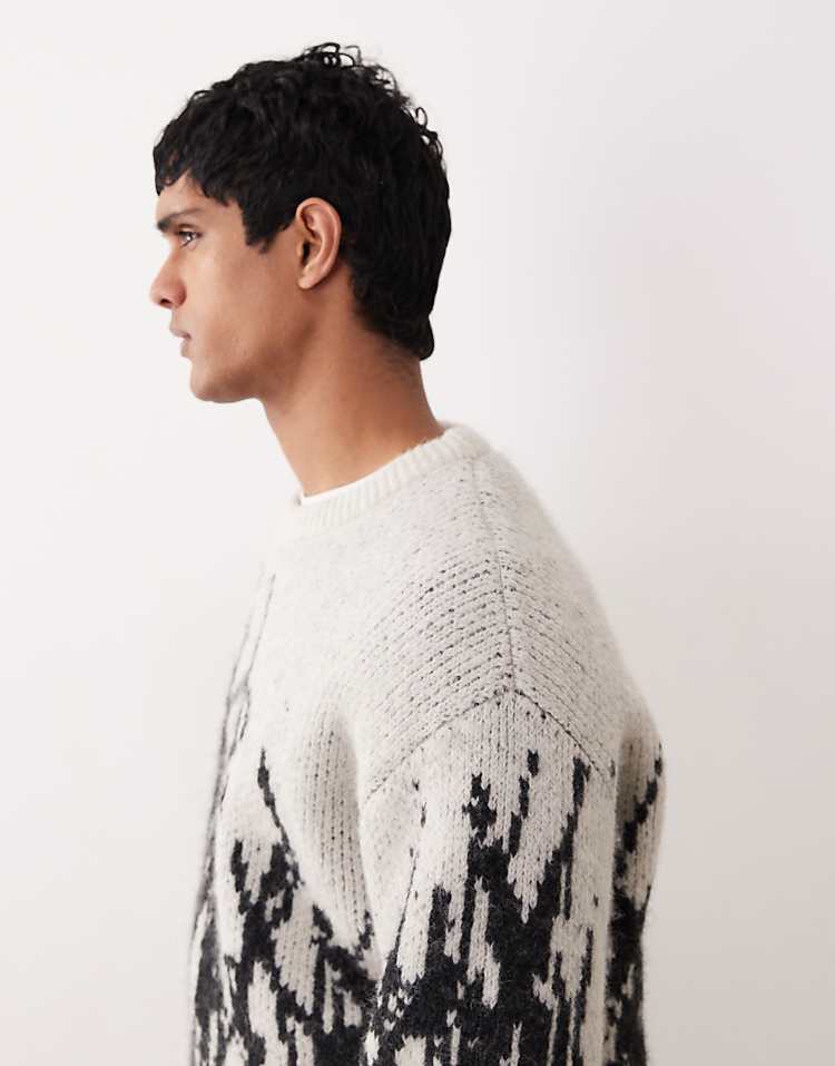 https://images.asos-media.com/products/weekday-wool-blend-oversized-jumper-with-graphic-jacquard-in-off-white/209746375-4?$n_750w$&wid=750&fit=constrain
